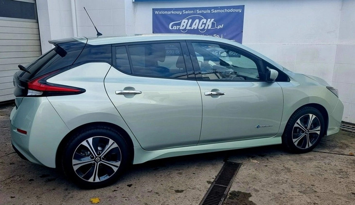 Nissan Leaf cena 69850 przebieg: 29850, rok produkcji 2019 z Daleszyce małe 352